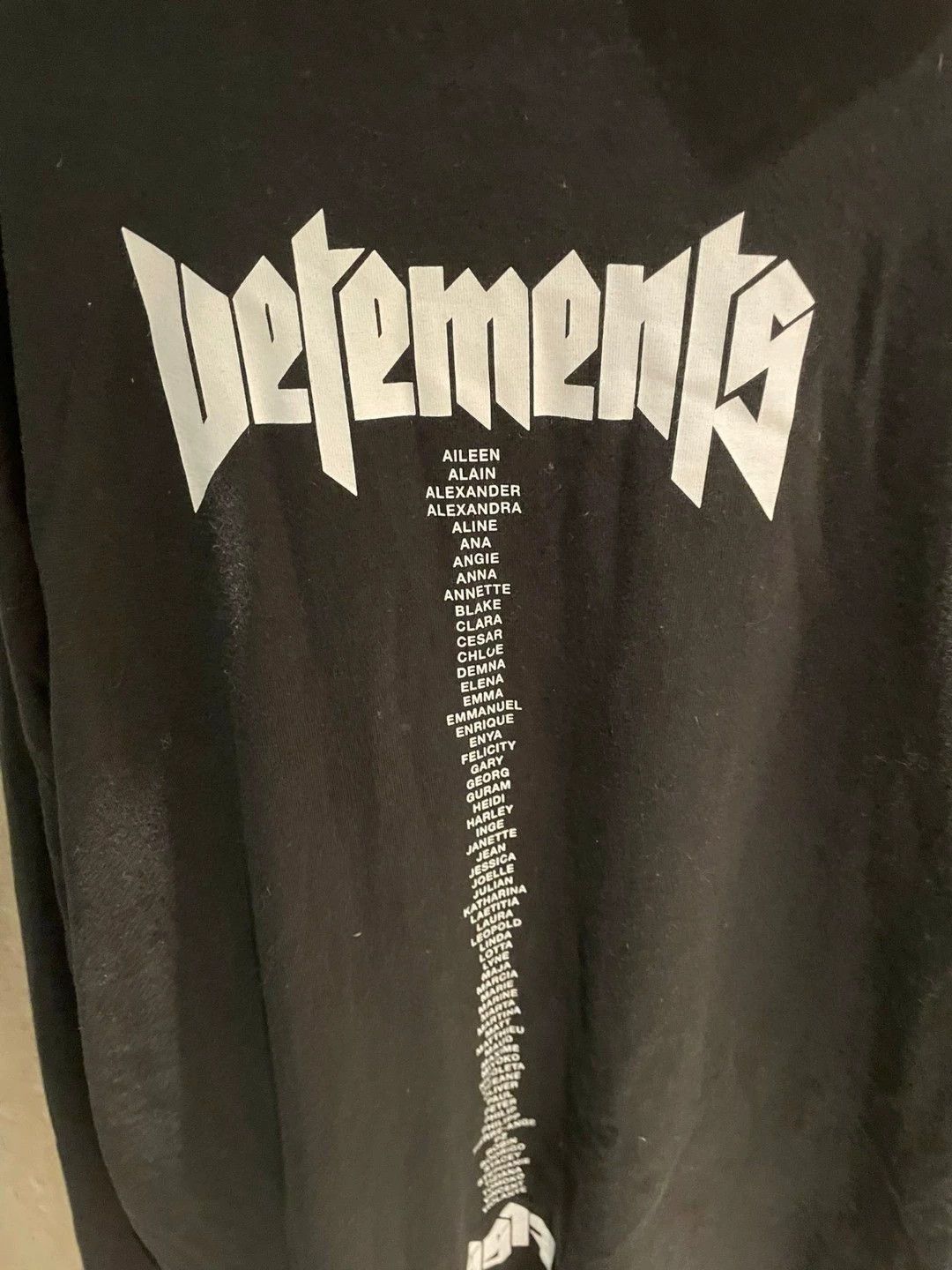 Vetements Vetements Black "Staff" Logo Hoodie - dmc Size US S / EU 44-46 / 1 - 3 Thumbnail