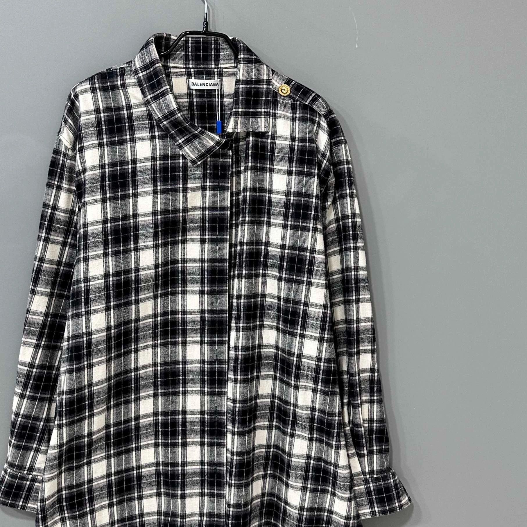 Balenciaga Balenciaga Classic Plaid Shirt - dmc Size US XS / EU 42 / 0 - 3 Thumbnail