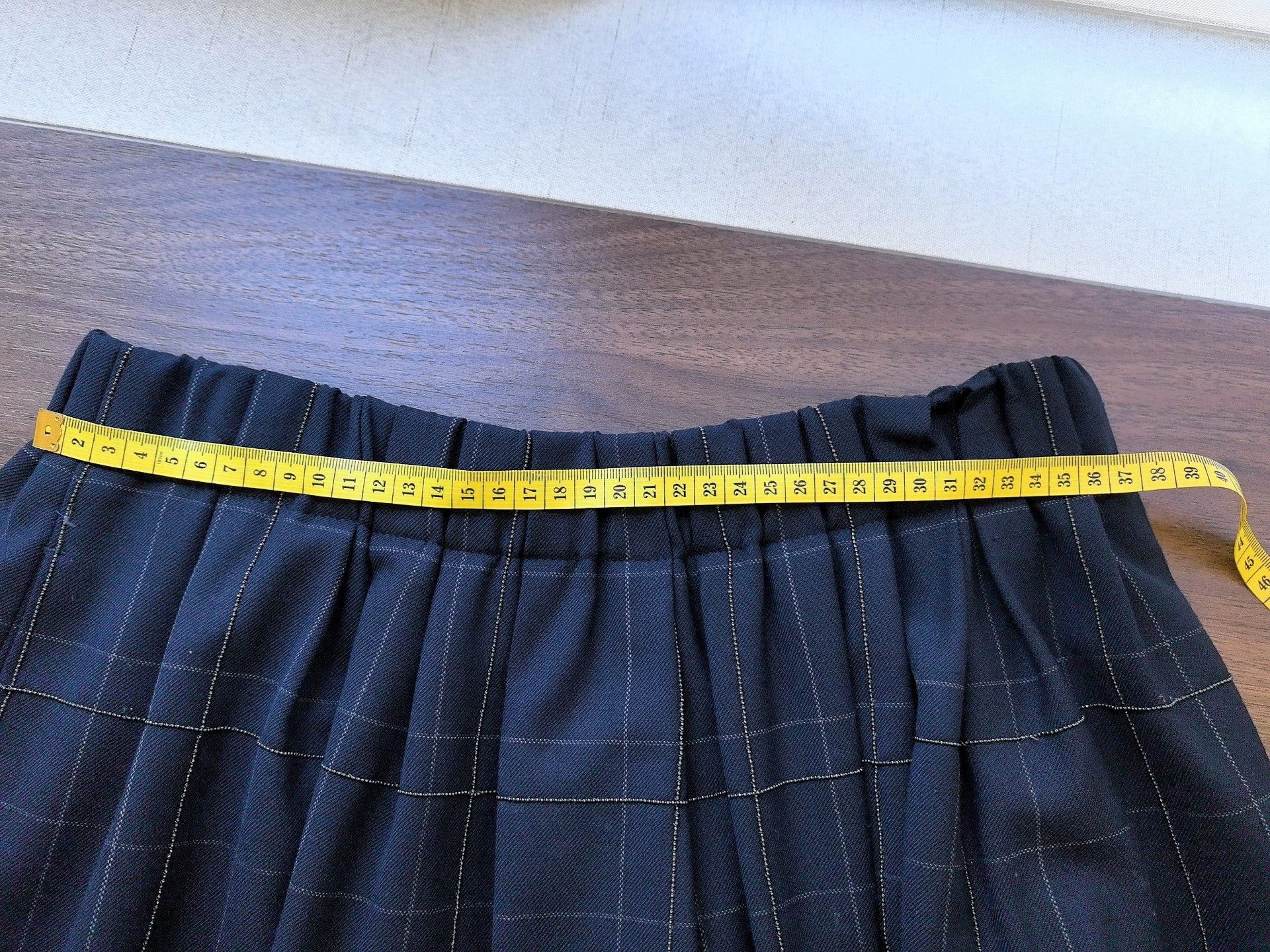 Brunello Cucinelli Brunello Cucinelli Wool Beaded Skirt - dmc Size US 31 - 6 Thumbnail