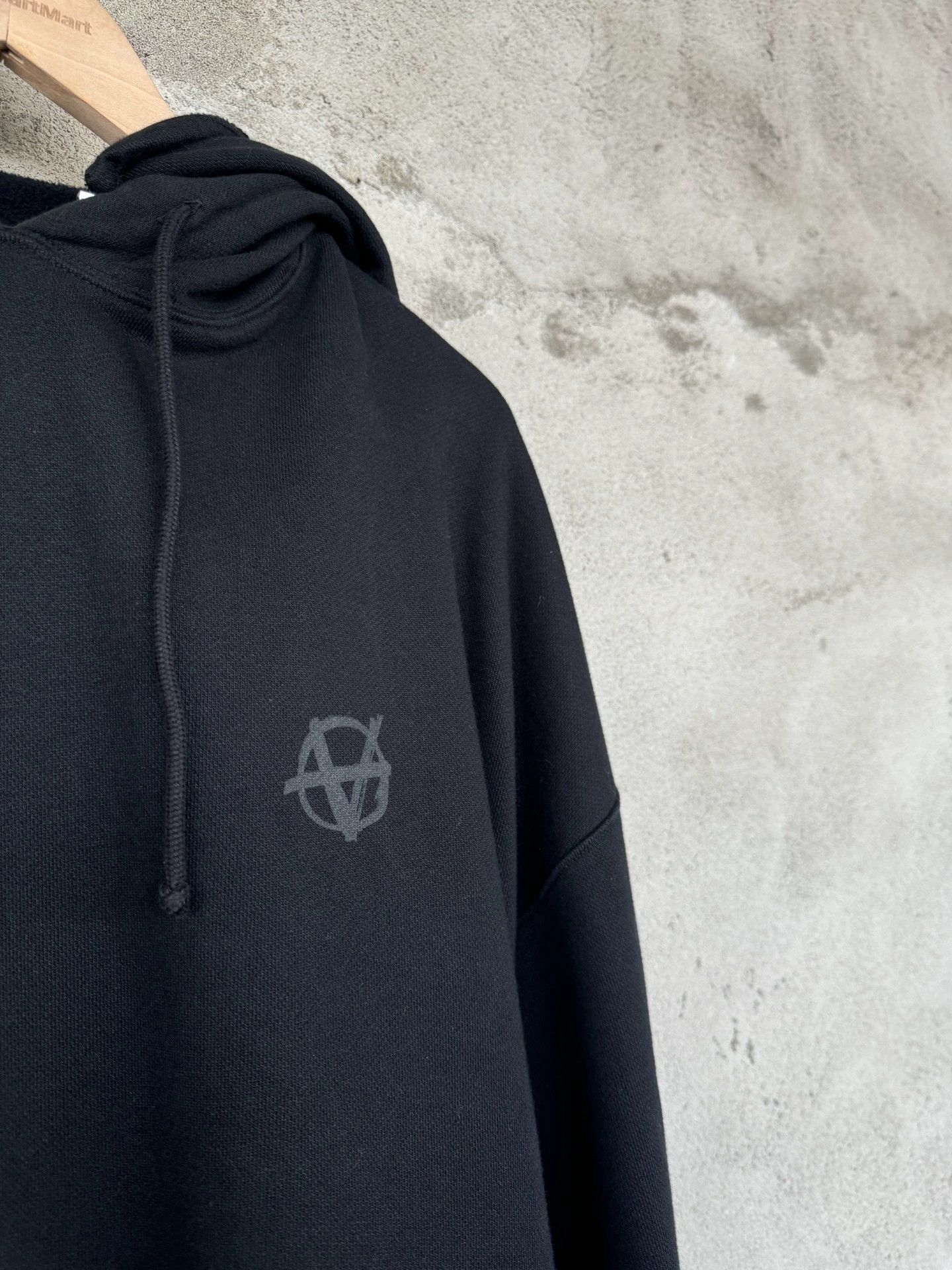 Vetements Vetements 19FW Incognito Mask Hoodie - dmc Size US M / EU 48-50 / 2 - 4 Thumbnail