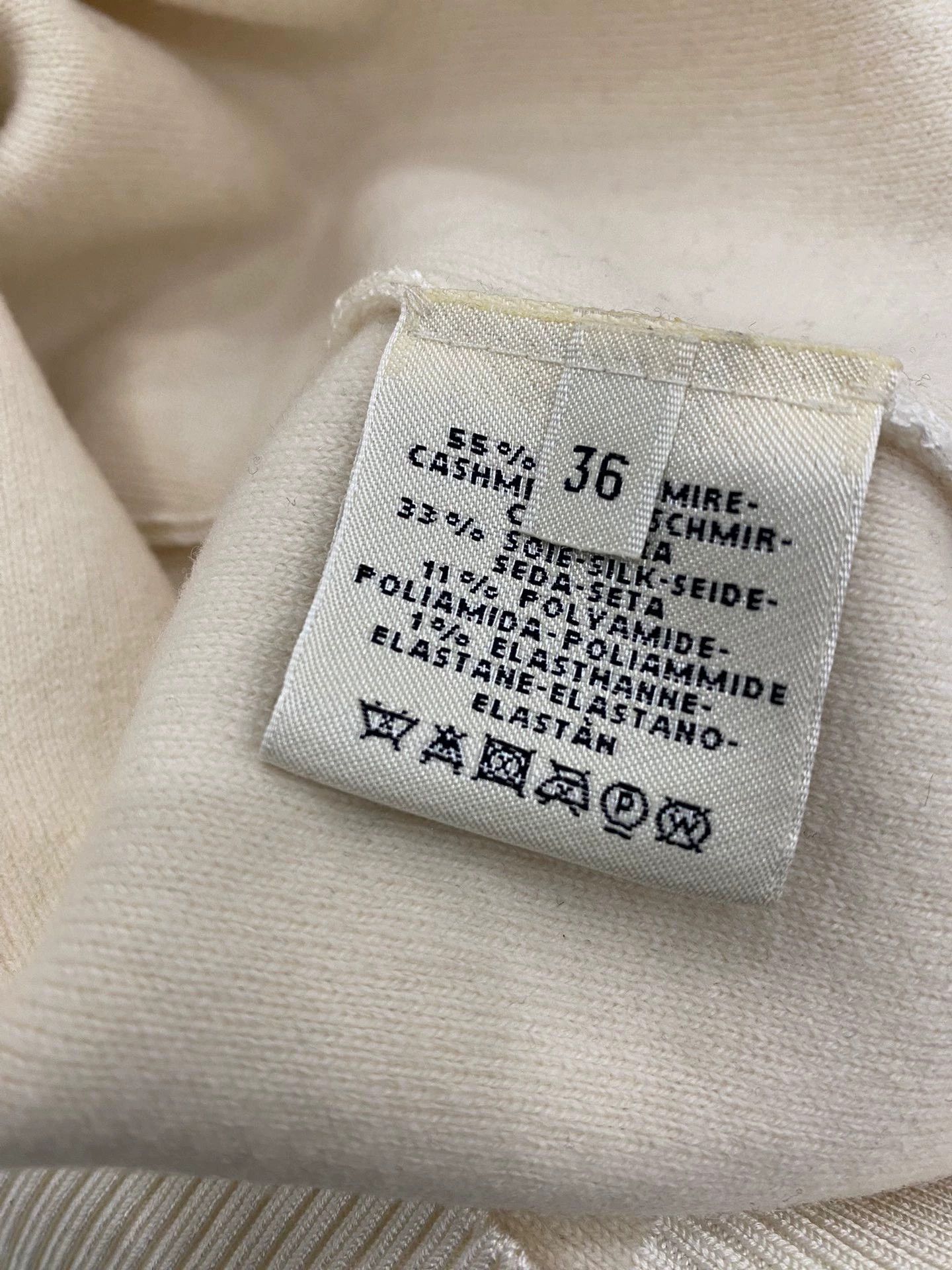 Hermes Hermes Off-White Cashmere Sweater - dmc Size US S / EU 44-46 / 1 - 5 Thumbnail