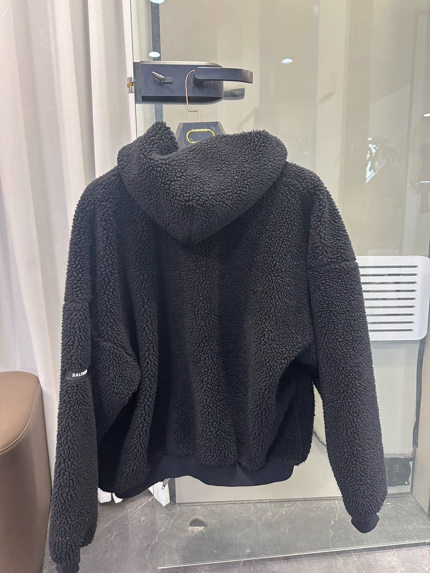 Balenciaga Balenciaga Black Lamb Wool Coat - dmc Size US L / EU 52-54 / 3 - 2 Thumbnail