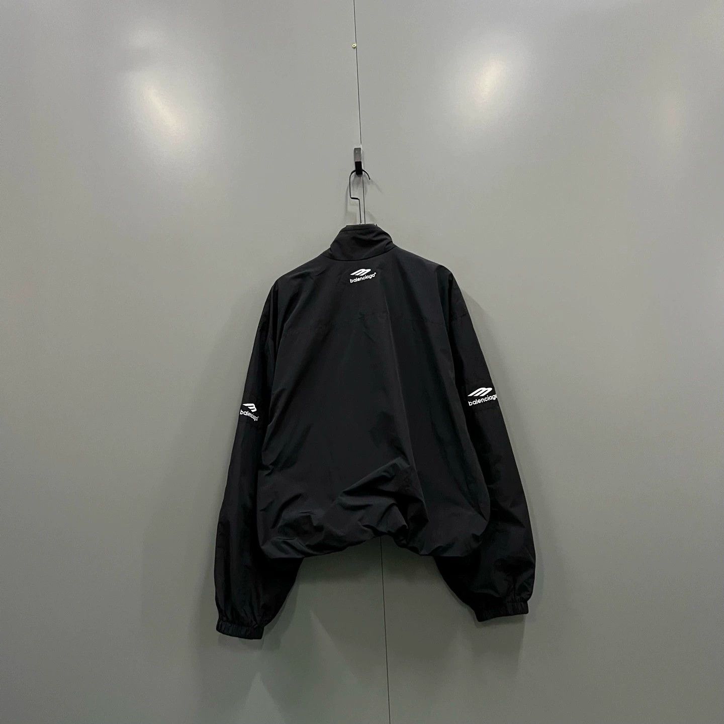 Balenciaga Balenciaga Black Embroidered Logo Jacket - dmc Size US XS / EU 42 / 0 - 2 Thumbnail