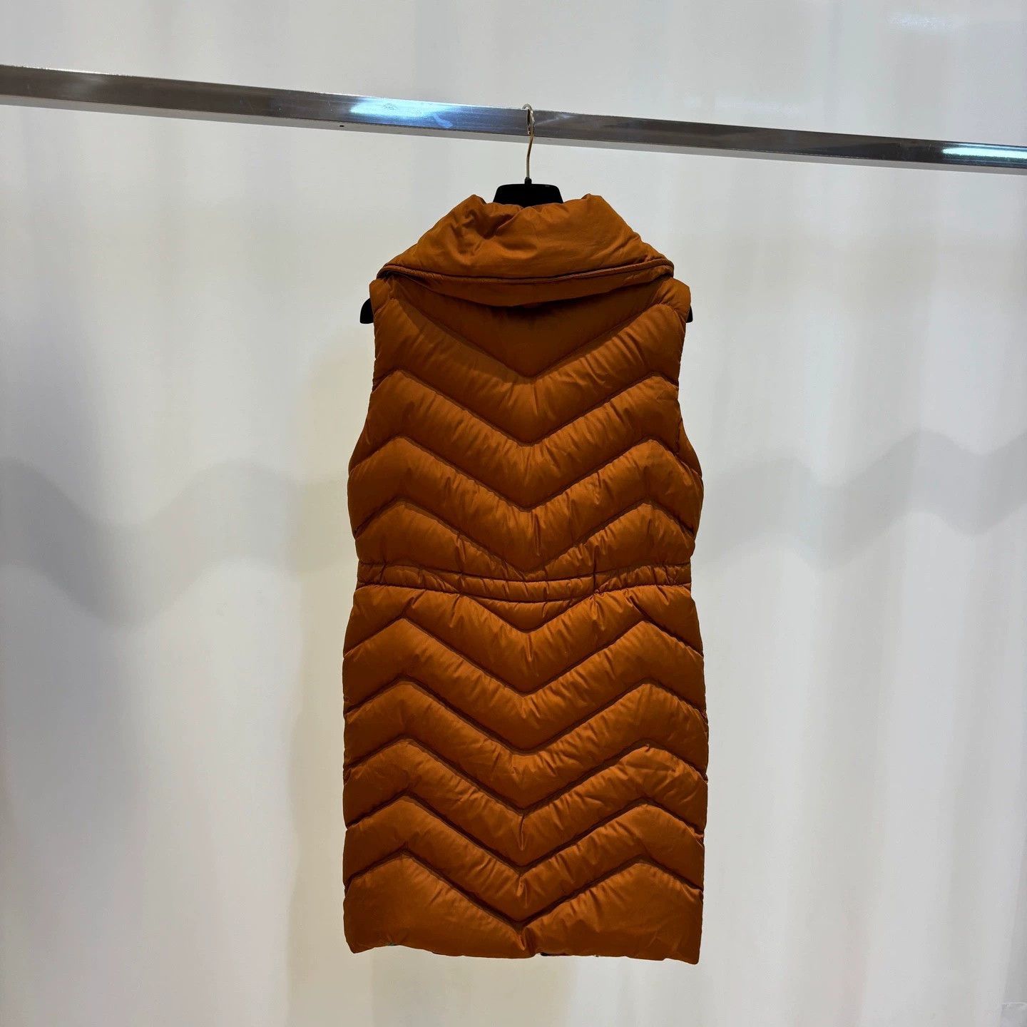 Hermes Hermes Orange Down Vest Size 34 - dmc Size US XS / EU 42 / 0 - 2 Thumbnail