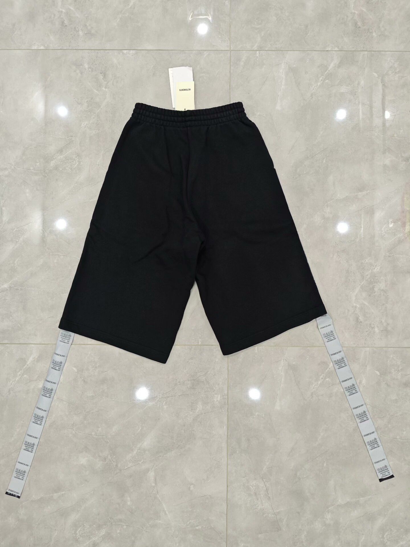 Vetements Vetements Women's Knit Logo Shorts - dmc Size US 26 / EU 42 - 2 Thumbnail