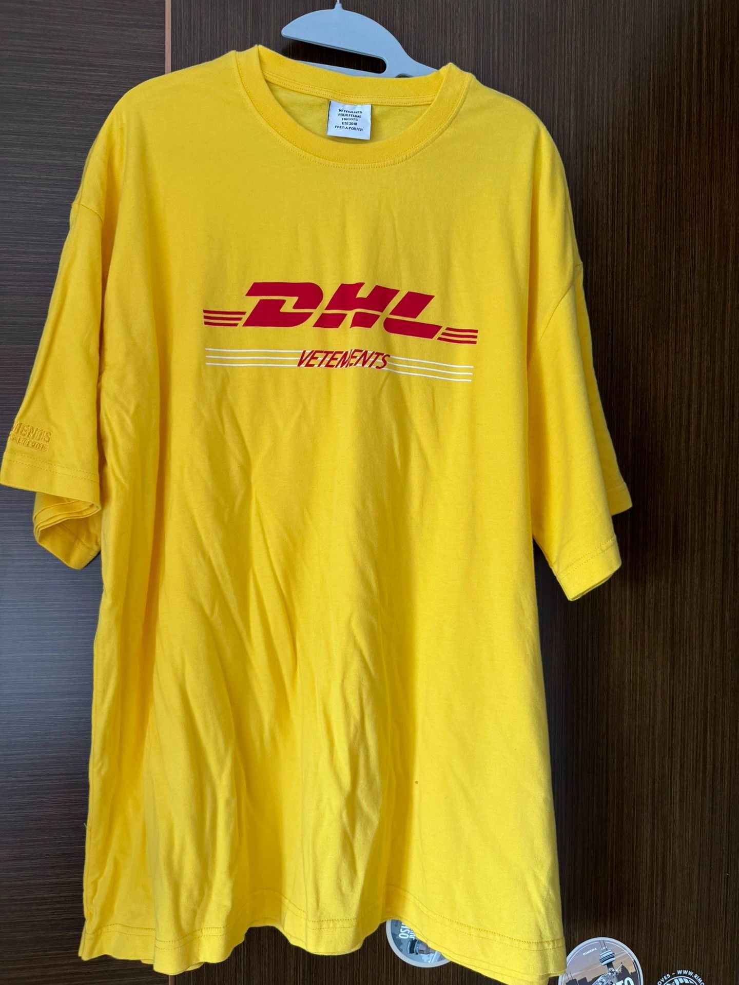 Vetements VETEMENTS DHL collaboration yellow T-shirt - dmc Size US S / EU 44-46 / 1 - 3 Thumbnail