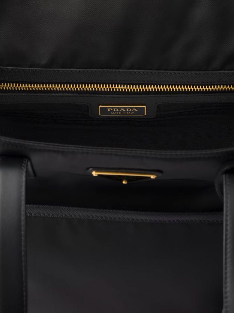 Prada RE-EDITION 1978 MEDIUM SHOPPING BAG IN RE-NYLON AND SAFFIANO Size ONE SIZE - 4 Thumbnail