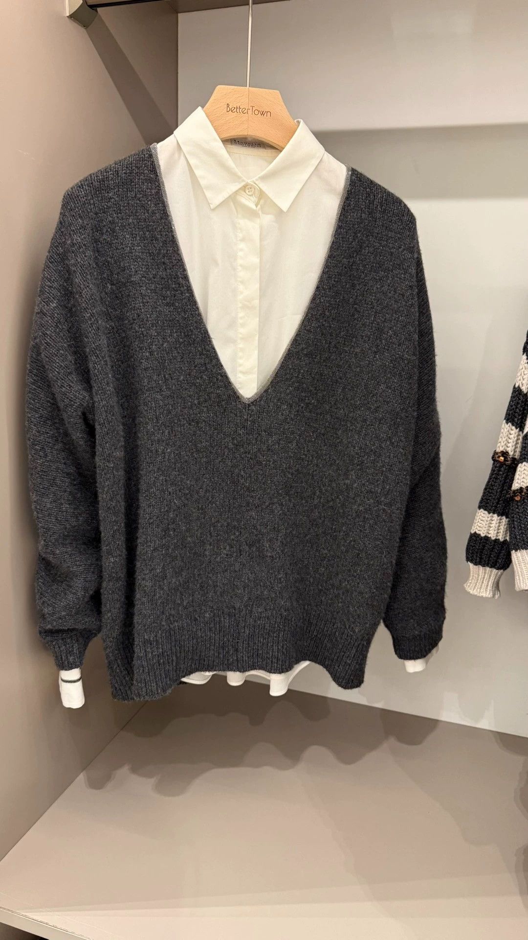 Brunello Cucinelli Brunello Cucinelli Gray Beaded Cashmere Sweater - dmc Size US M / EU 48-50 / 2 - 2 Thumbnail