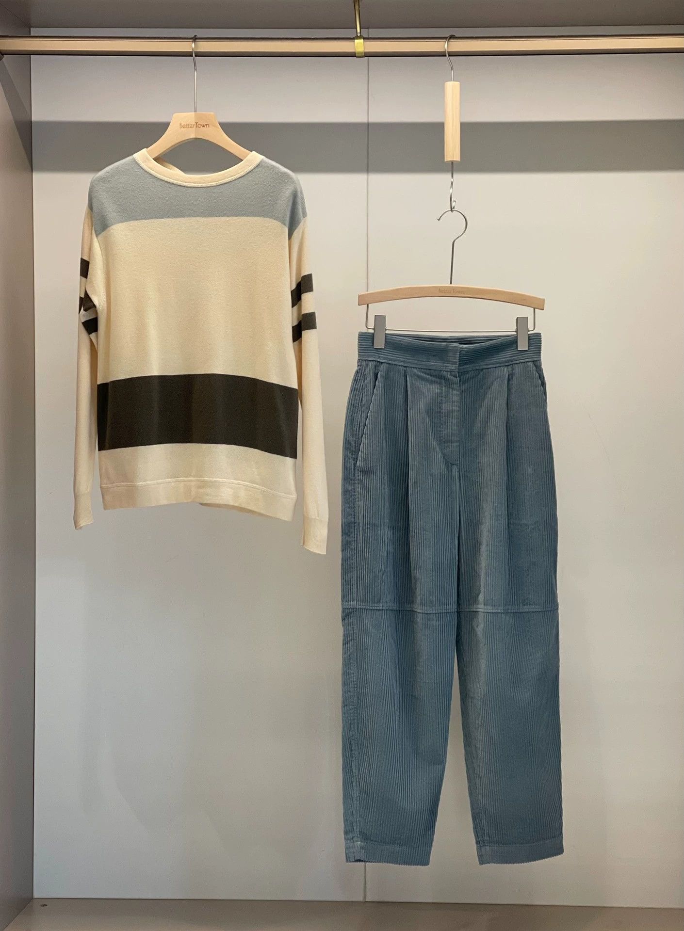 Brunello Cucinelli Brunello Cucinelli Beige Colorblock Sweater XS - dmc Size US XS / EU 42 / 0 - 9 Thumbnail
