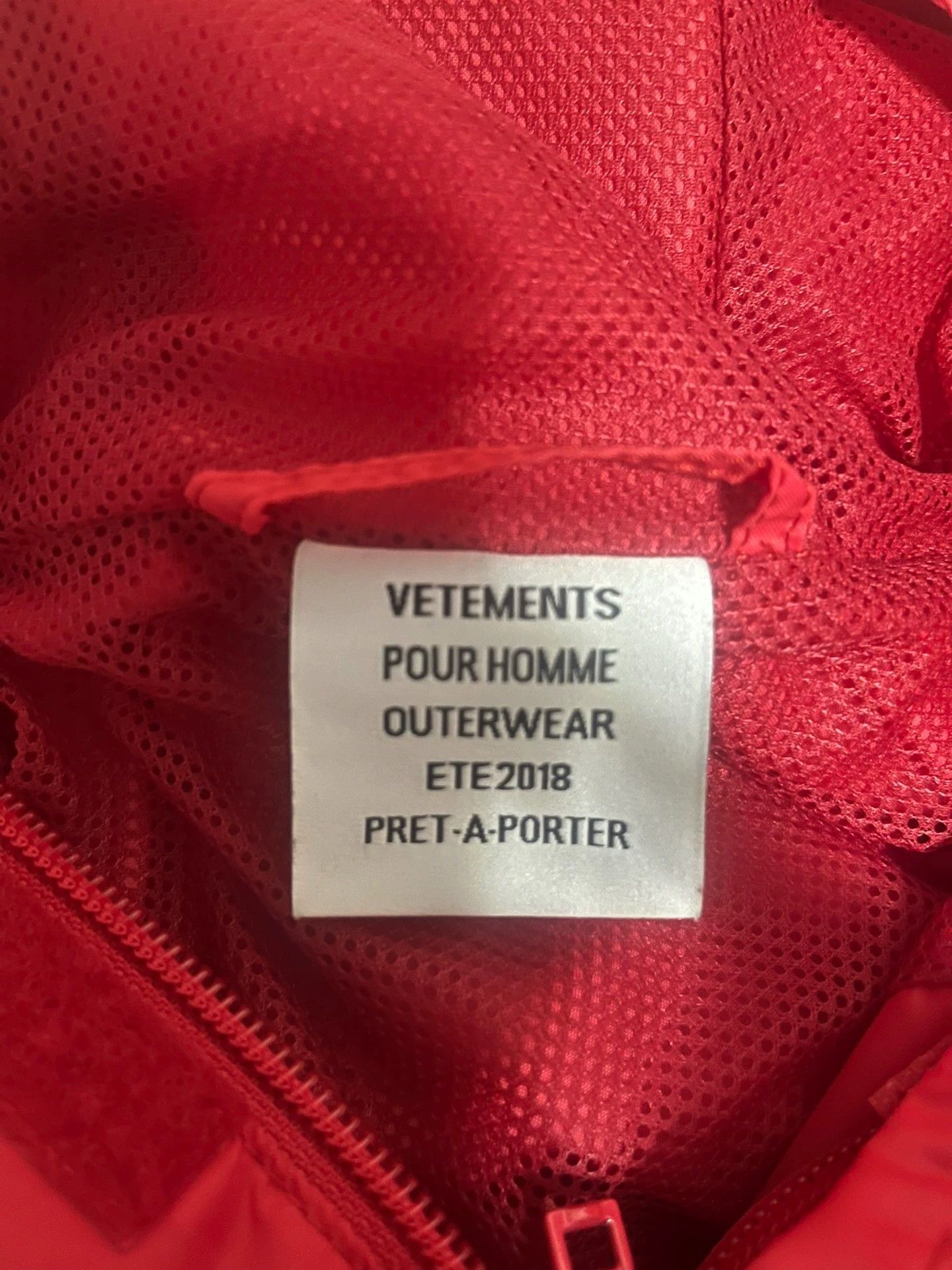 Vetements VETEMENTS 2018SS Red Windbreaker Jacket XS - dmc Size US XS / EU 42 / 0 - 4 Thumbnail