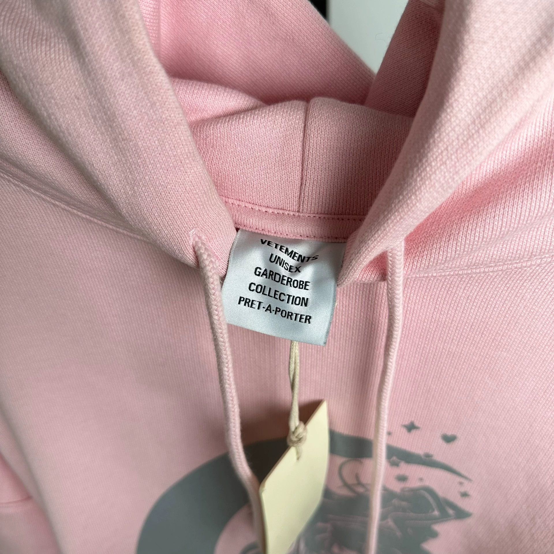 Vetements VETEMENTS Pink Reflective Hoodie XS - dmc Size US XS / EU 42 / 0 - 5 Thumbnail
