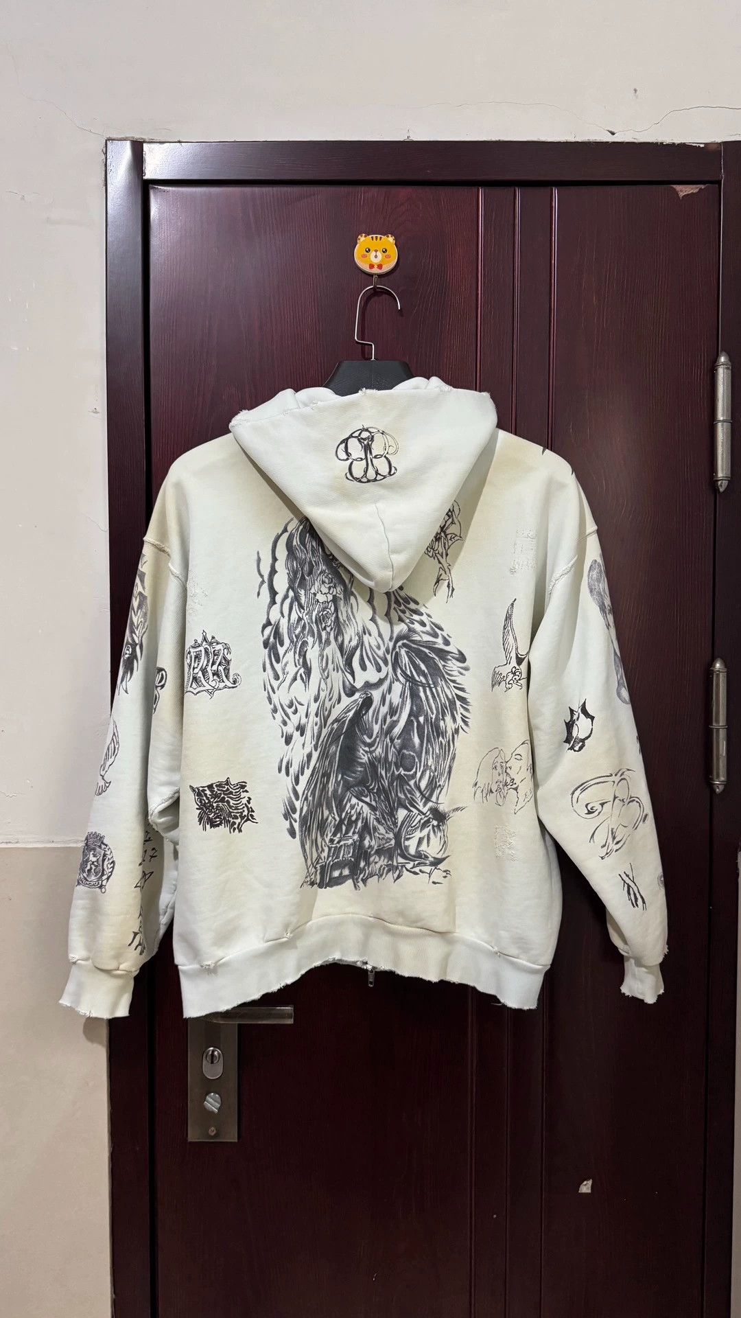 Balenciaga Balenciaga Tattoo Dyed Zip Hoodie XXS - dmc Size US XXS / EU 40 - 2 Thumbnail