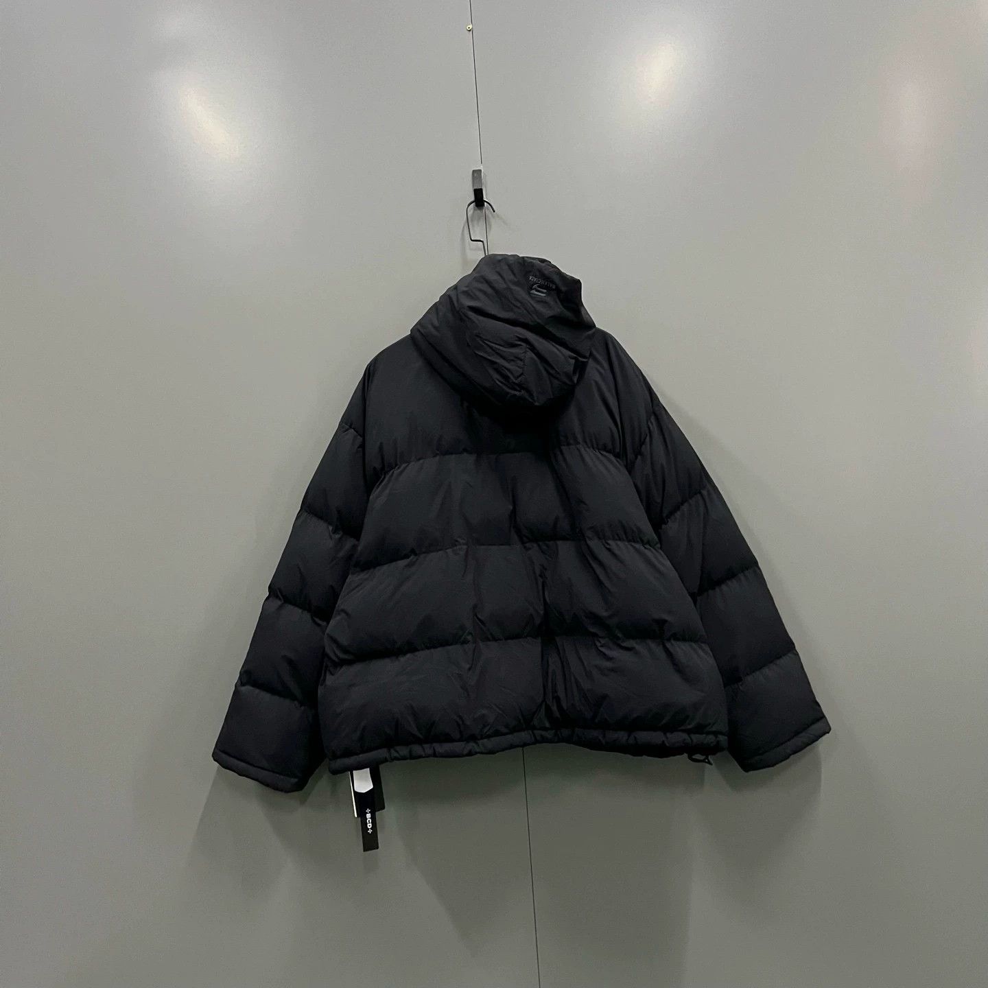Balenciaga Balenciaga Black Hooded Down Jacket - dmc Size US L / EU 52-54 / 3 - 2 Thumbnail