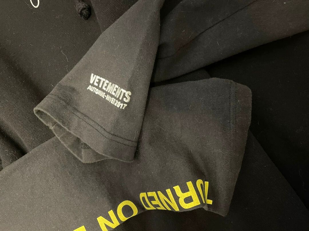 Vetements Vetements Target Logo Black Sweatshirt - dmc Size US L / EU 52-54 / 3 - 3 Thumbnail