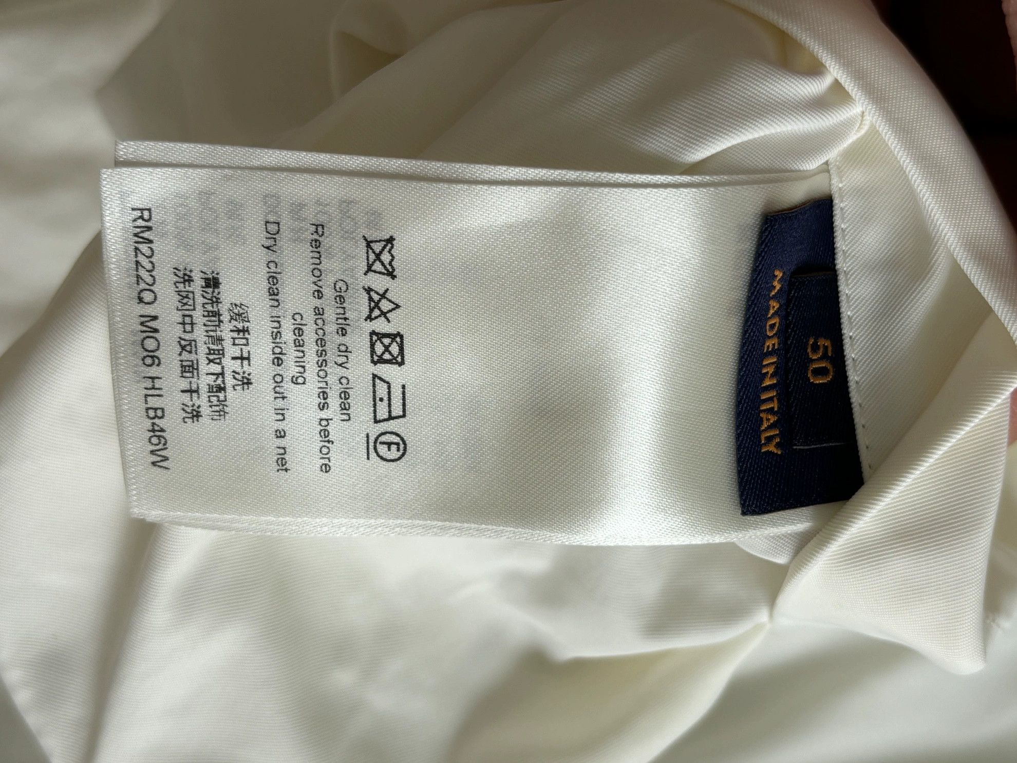 Louis Vuitton LV White Reversible Monogram Pin Jacket - dmc Size US L / EU 52-54 / 3 - 3 Thumbnail