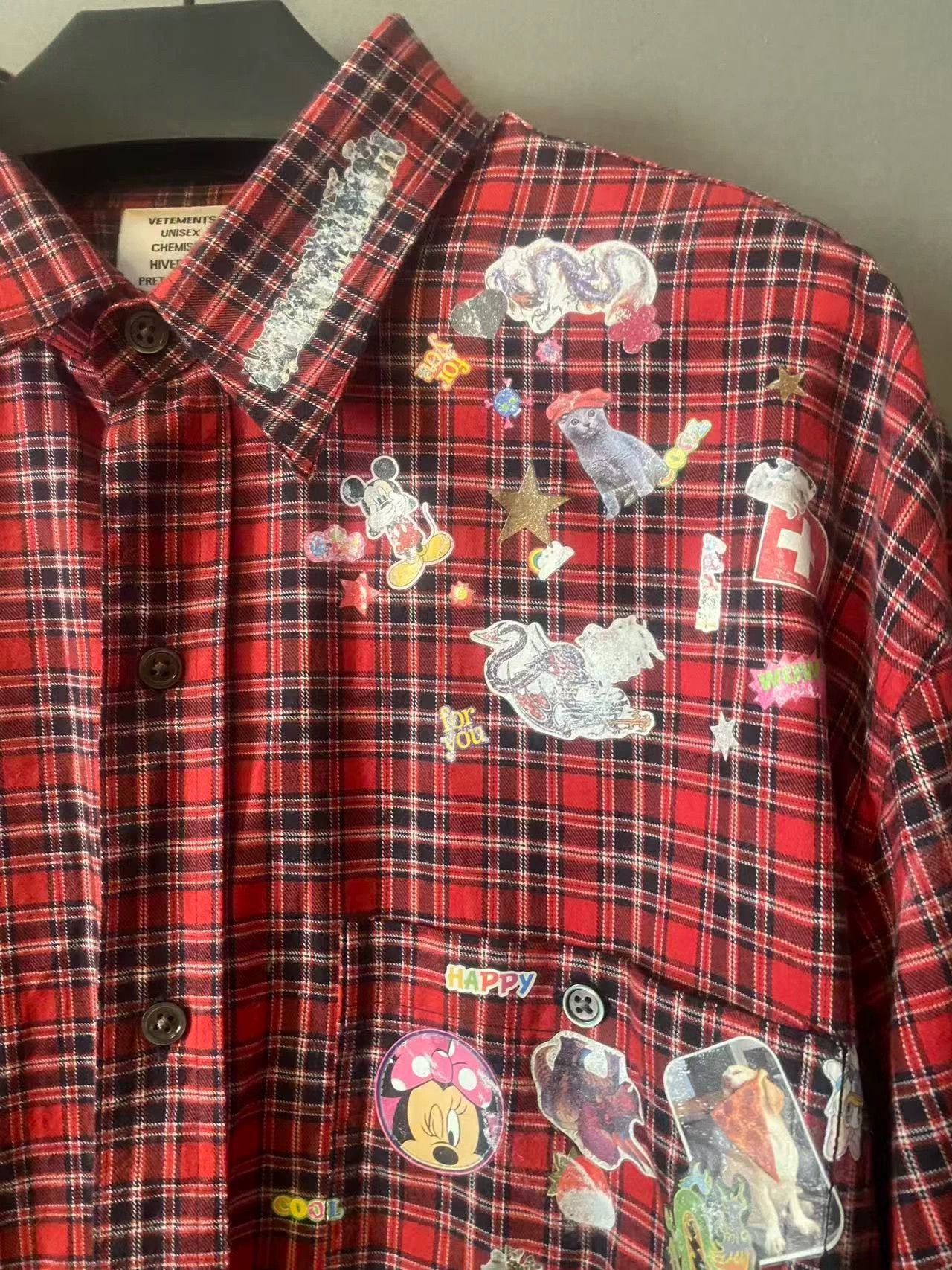 Vetements VETEMENTS Zoo Sticker Red Plaid Shirt - dmc Size US S / EU 44-46 / 1 - 4 Thumbnail
