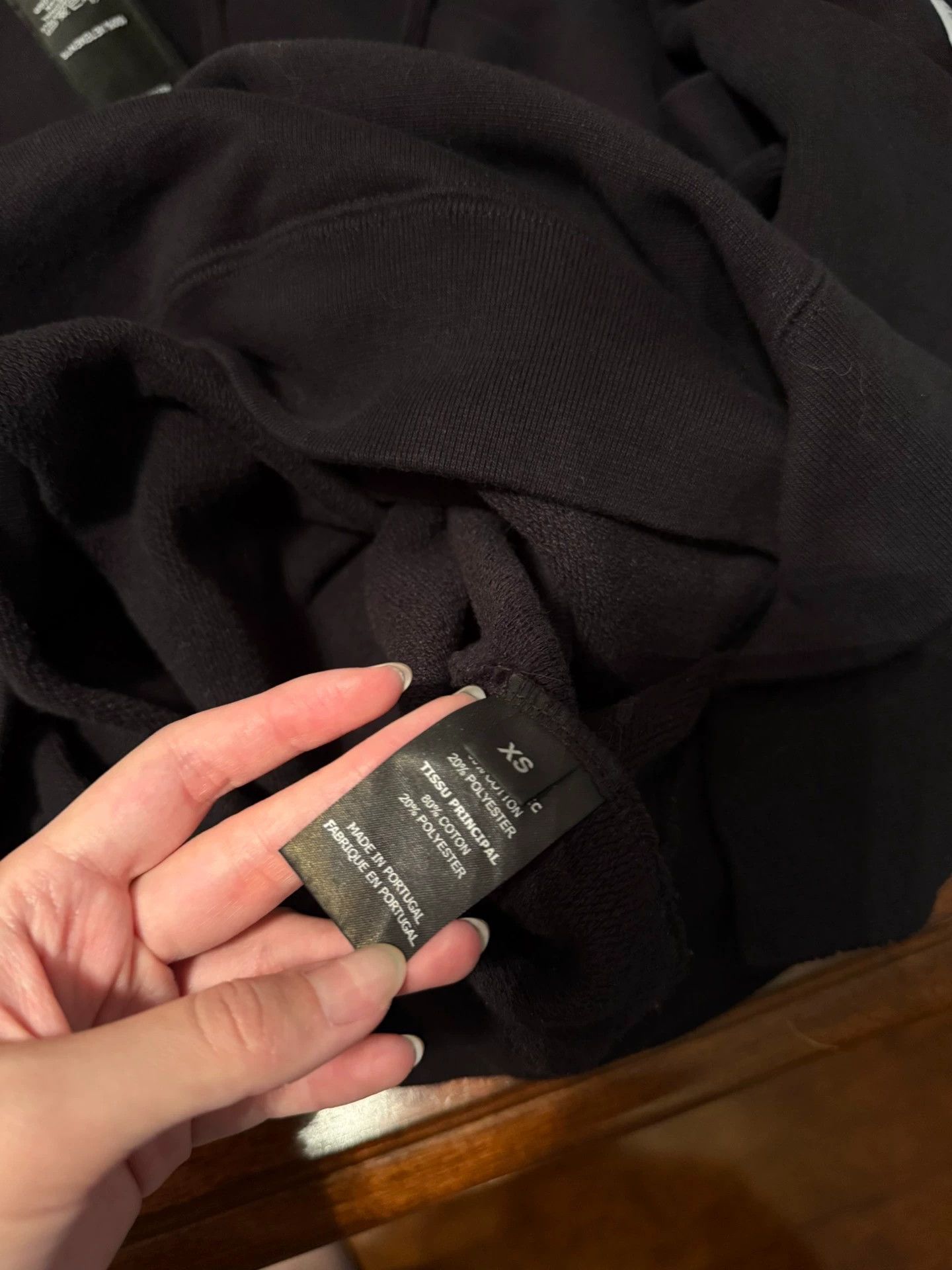 Vetements Vetements Sleeve Label Hoodie Black - dmc Size US XS / EU 42 / 0 - 7 Thumbnail