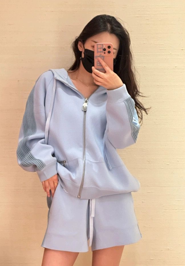 Louis Vuitton LV Blue Zip Hoodie Sweatshirt - dmc Size US S / EU 44-46 / 1 - 4 Thumbnail