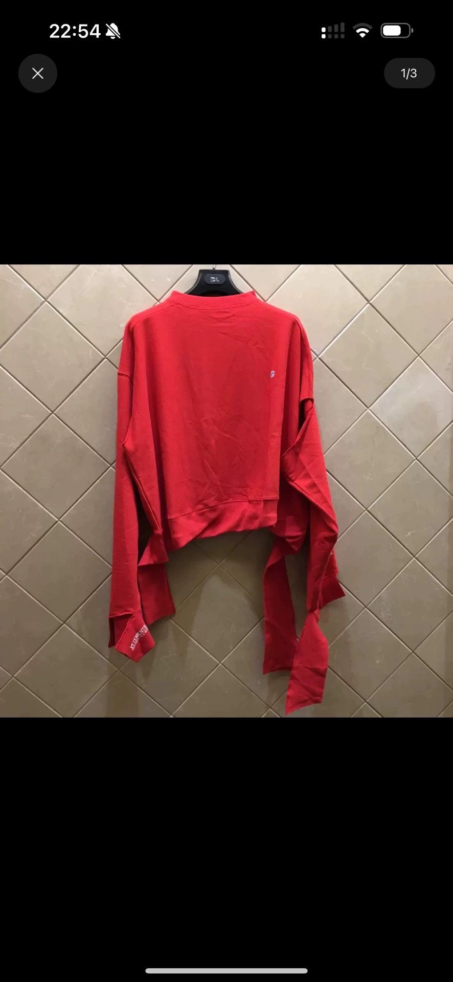 Vetements Vetements 17ss Red Distressed Sleeve Sweatshirt - dmc Size US XS / EU 42 / 0 - 8 Thumbnail