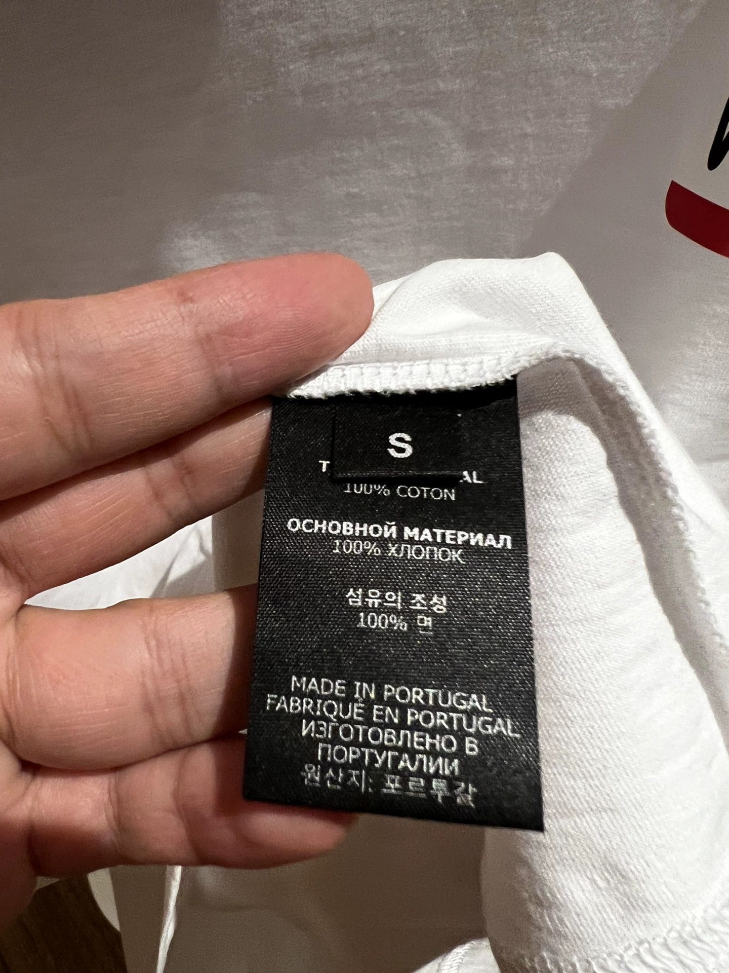 Vetements VETEMENTS Oversize Size S T-shirt - dmc Size US S / EU 44-46 / 1 - 7 Thumbnail