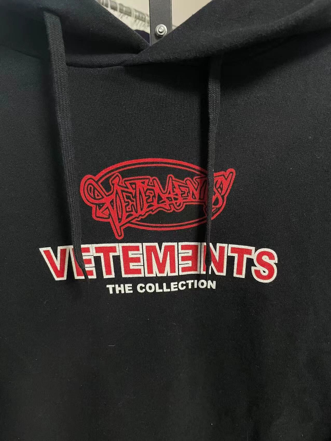 Vetements Vetements Black Logo Print Sweatshirt - dmc Size US S / EU 44-46 / 1 - 2 Thumbnail