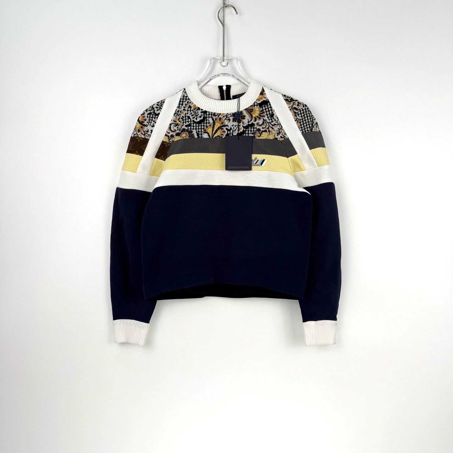Louis Vuitton LV Blue Yellow Floral Logo Sweatshirt XS - dmc Size US XS / EU 42 / 0 - 3 Thumbnail