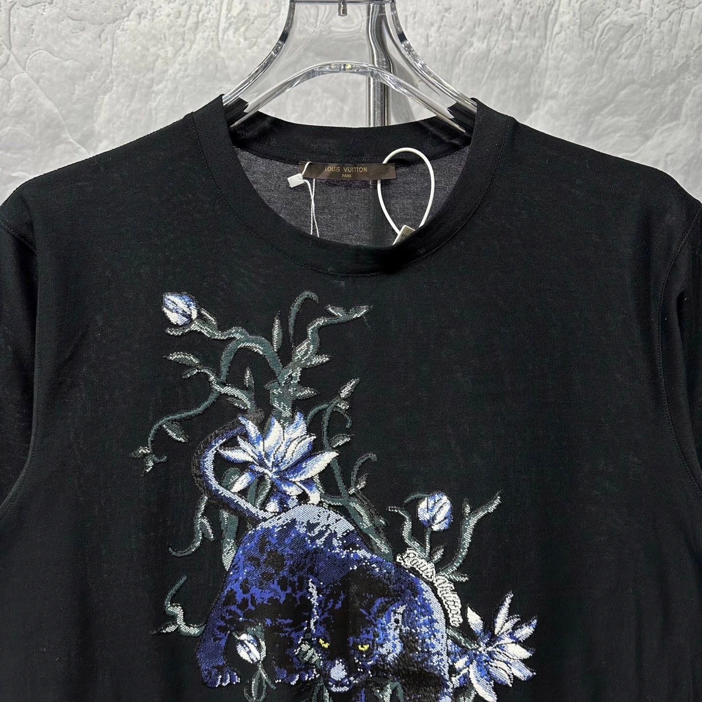 Louis Vuitton Louis Vuitton Floral Flock Print T-shirt - dmc Size US XL / EU 56 / 4 - 3 Thumbnail