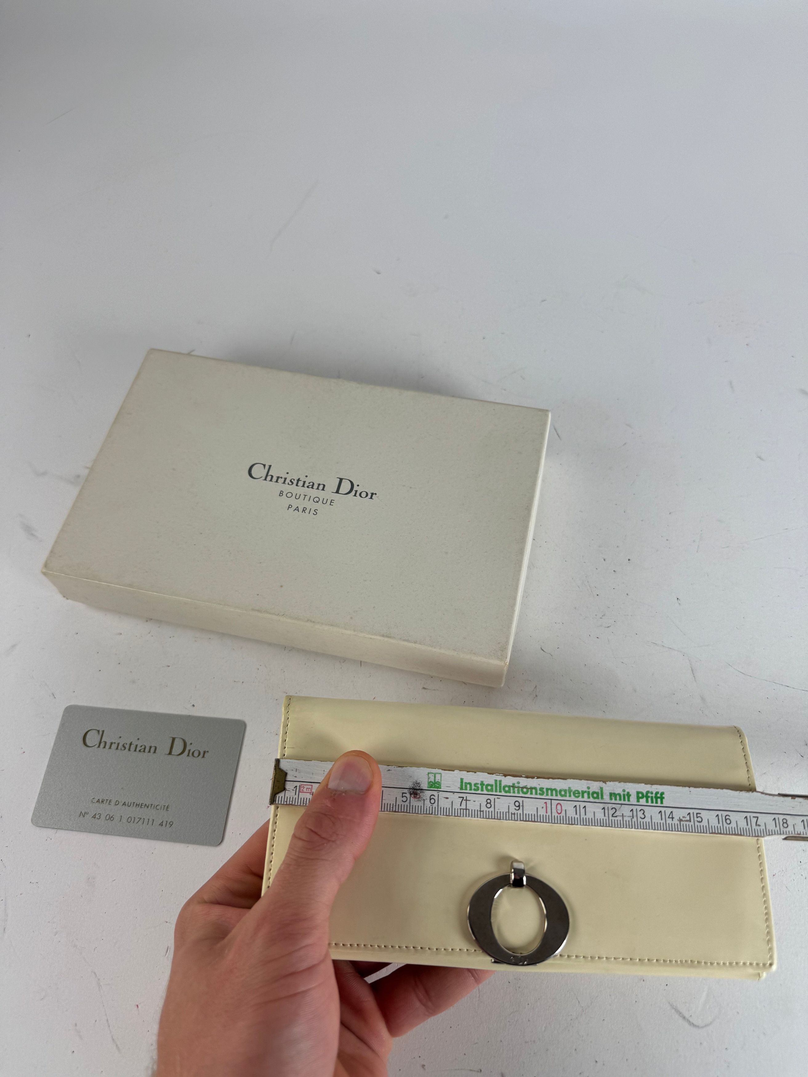 Dior Vintage Patent Leather Wallet White Size ONE SIZE - 11 Thumbnail