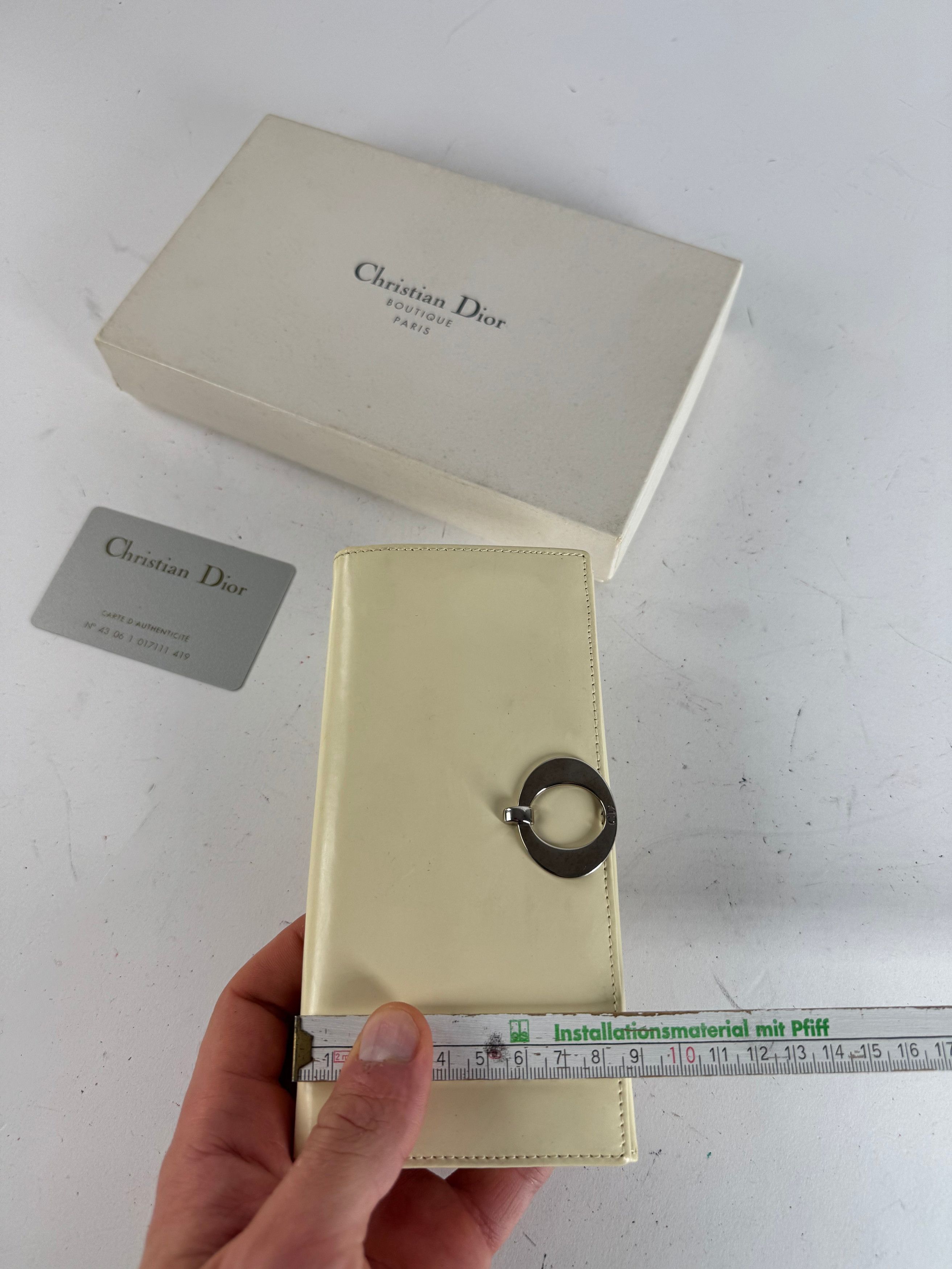Dior Vintage Patent Leather Wallet White Size ONE SIZE - 12 Thumbnail