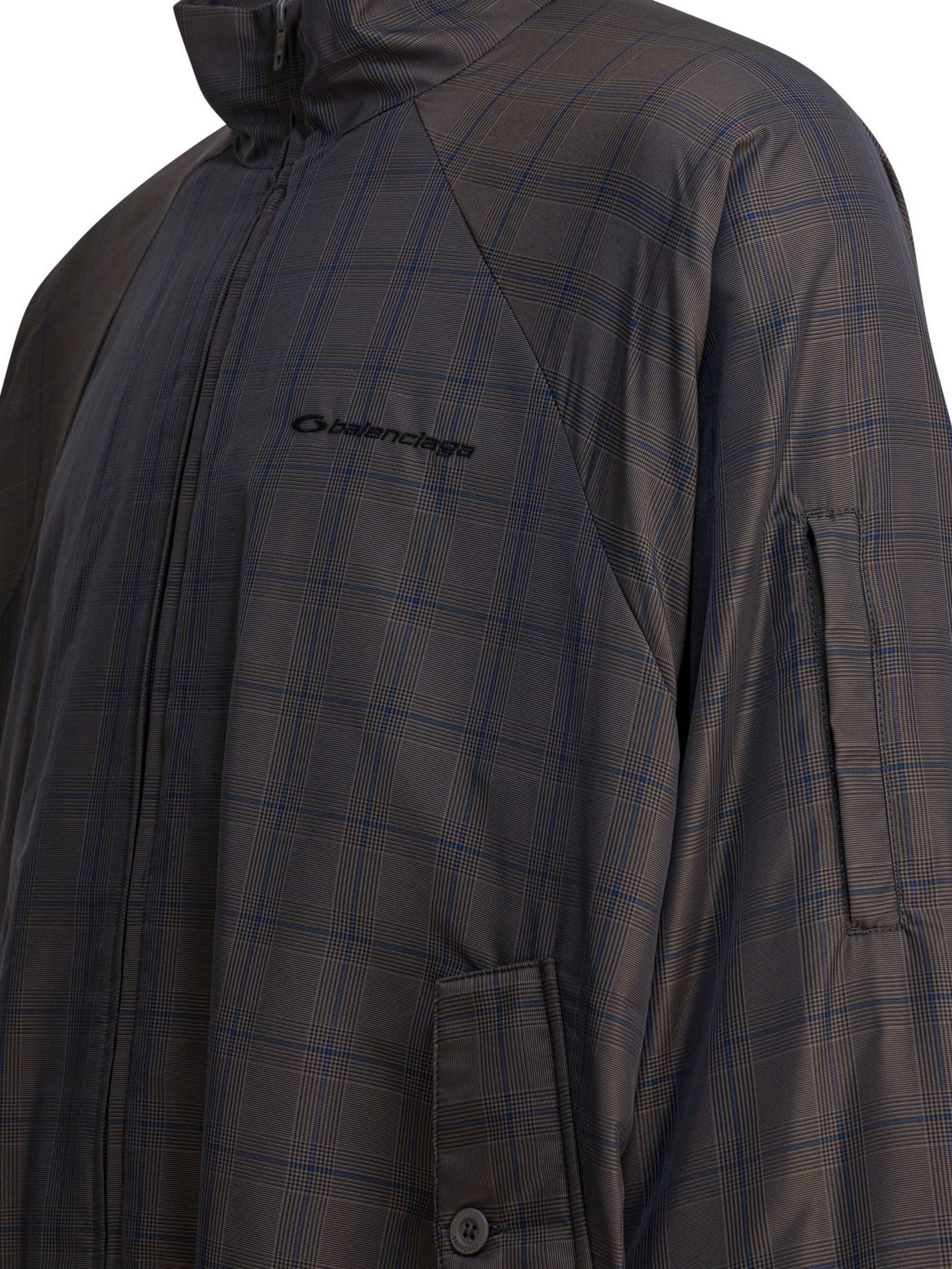 Balenciaga Balenciaga Nylon Jacket tag size 2 Men - USA Duties Paid Size US M / EU 48-50 / 2 - 4 Thumbnail