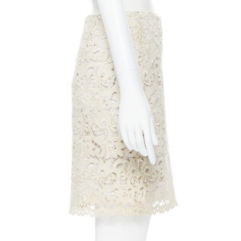 Michael Kors MICHAEL KORS COLLECTION beige embroidered lace fited skirt US2 26" Size 27" / US 4 / IT 40 - 5 Thumbnail