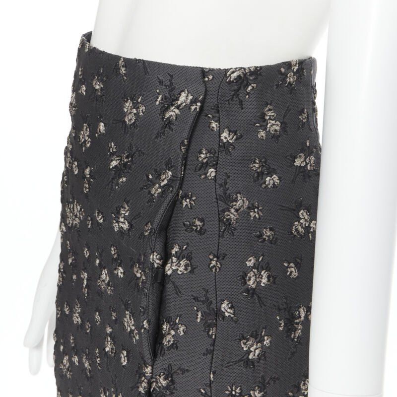 Brock Collection BROCK COLLECTION grey floral cloque front dart knee length pencil skirt Us0 XS Size 25" / US 0 / IT 36 - 2 Thumbnail