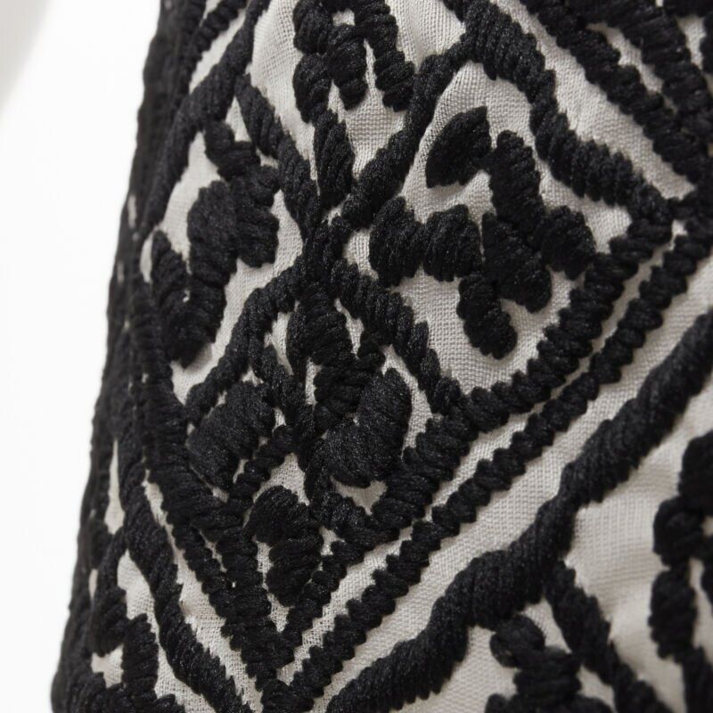 Giambattista Valli GIAMBATTISTA VALLI geometric jacquard front black cotton t-shirt dress XXS Size XXS / US 00 / IT 34 - 9 Thumbnail