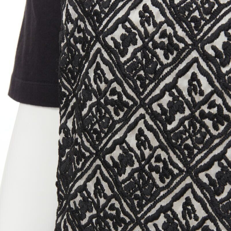 Giambattista Valli GIAMBATTISTA VALLI geometric jacquard front black cotton t-shirt dress XXS Size XXS / US 00 / IT 34 - 8 Thumbnail