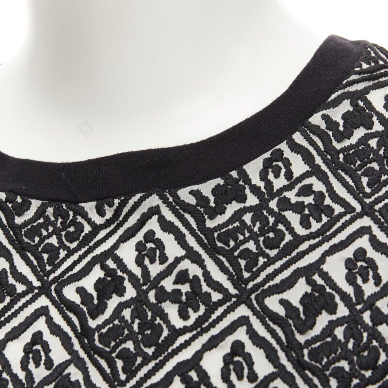 Giambattista Valli GIAMBATTISTA VALLI geometric jacquard front black cotton t-shirt dress XXS Size XXS / US 00 / IT 34 - 7 Thumbnail