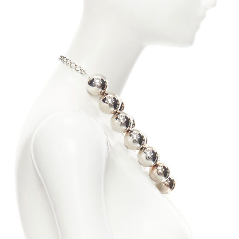 Oscar De La Renta OSCAR DE LA RENTA Bold Beaded single strand silver XL ball statement necklace Size ONE SIZE - 3 Thumbnail