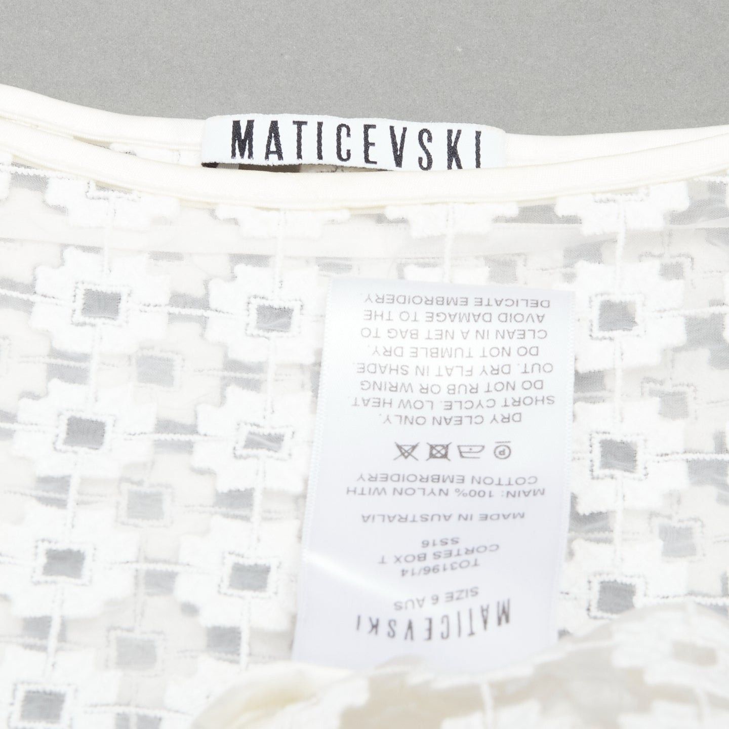 Maticevski MATICEVSKI 2016 Cortes Box cream cotton embroidery cap sleeves sheer top AUS6 S Size S / US 4 / IT 40 - 7 Thumbnail