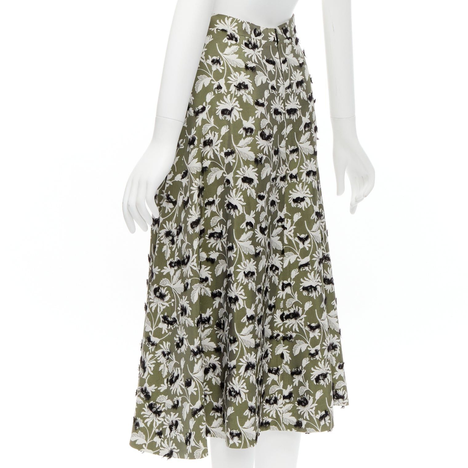 Balenciaga BALENCIAGA 2015 grey green black fringe embellishment white floral midi skirt FR36 S Size 27" / US 4 / IT 40 - 6 Thumbnail