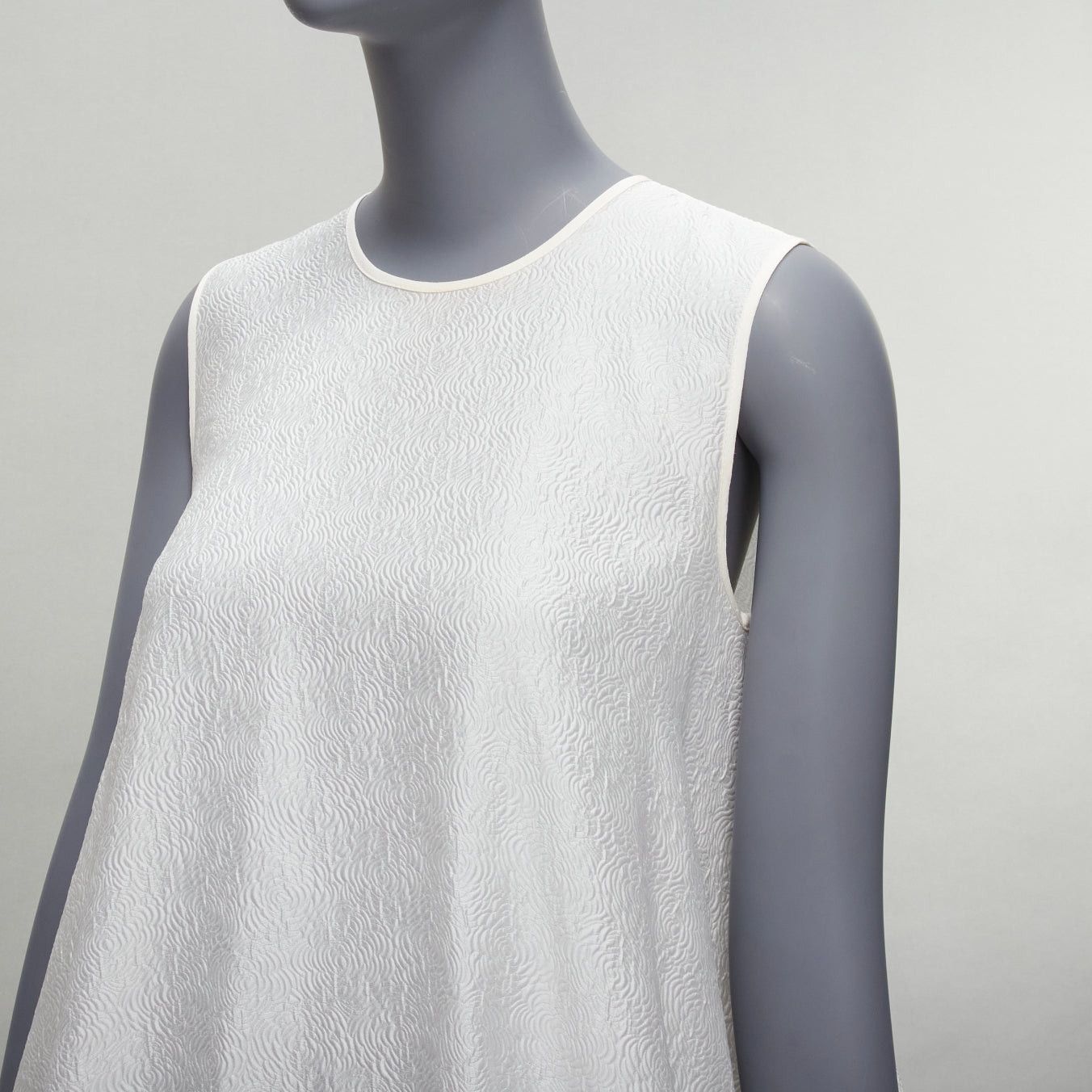 Cecilie Bahnsen CECILIE BAHNSEN white silk blend jacquard sleeveless babydoll midi dress UK6 XS Size XS / US 0-2 / IT 36-38 - 7 Thumbnail