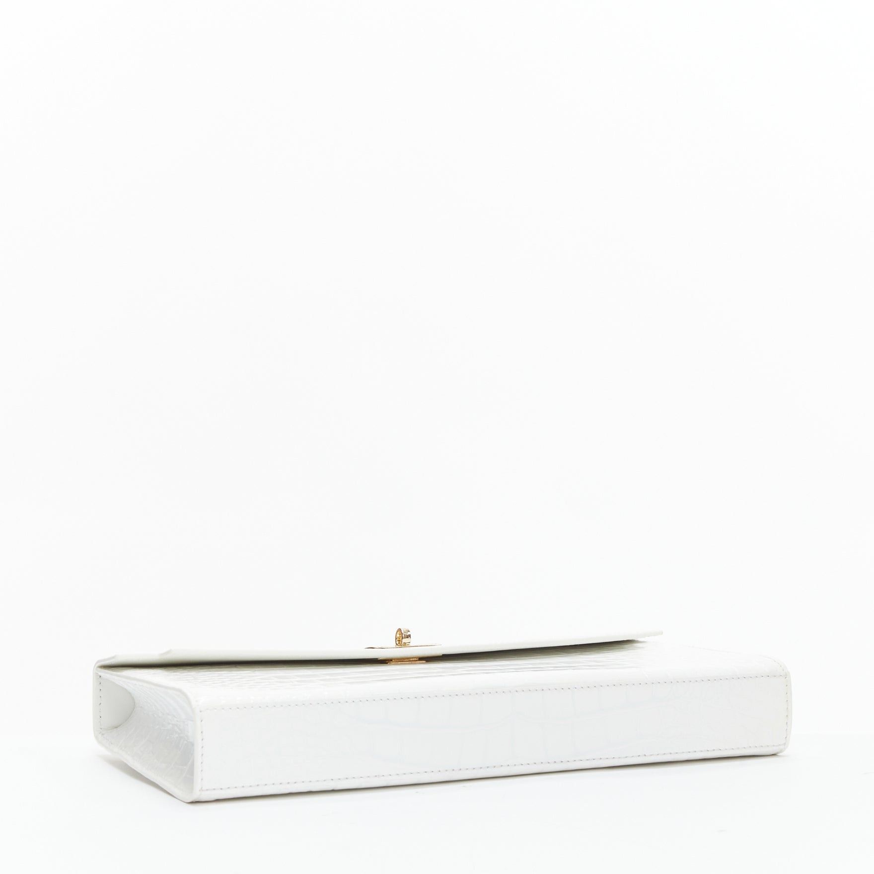 Other FERIDA YANG Bespoke white matte scaled leather gold buckle long flap clutch Size ONE SIZE - 6 Thumbnail