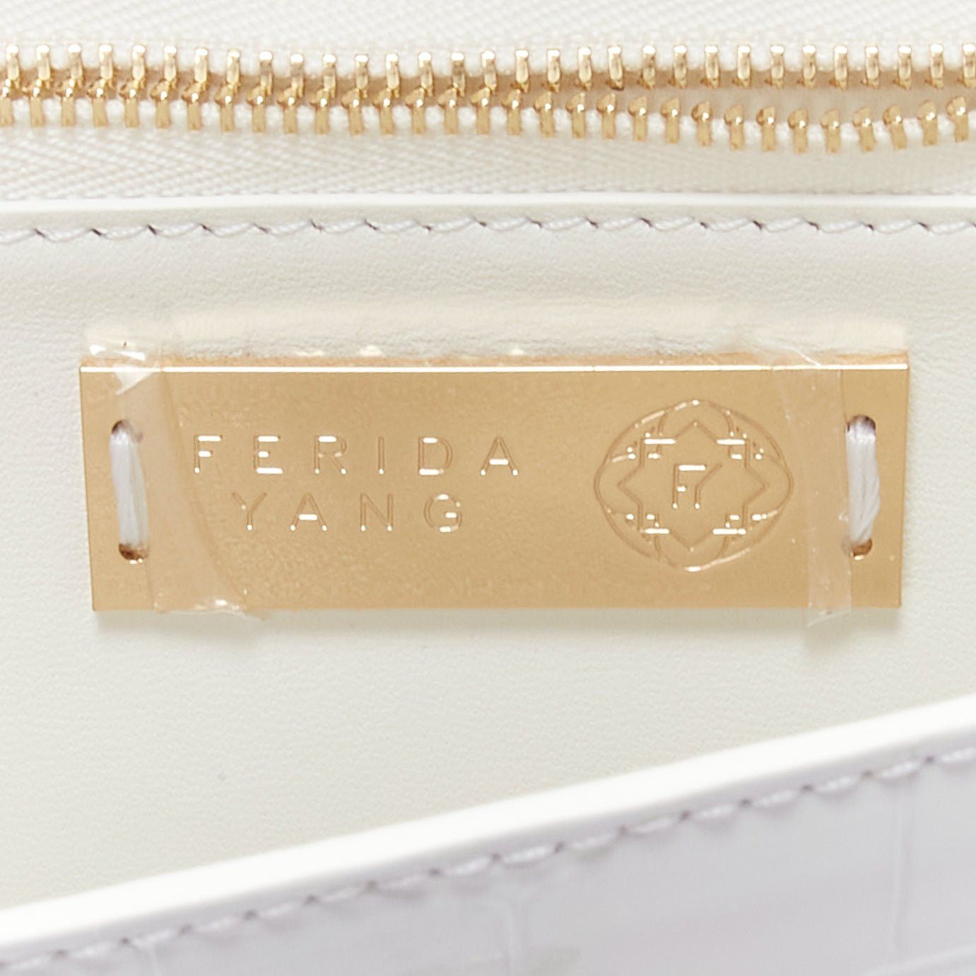 Other FERIDA YANG Bespoke white matte scaled leather gold buckle long flap clutch Size ONE SIZE - 10 Thumbnail