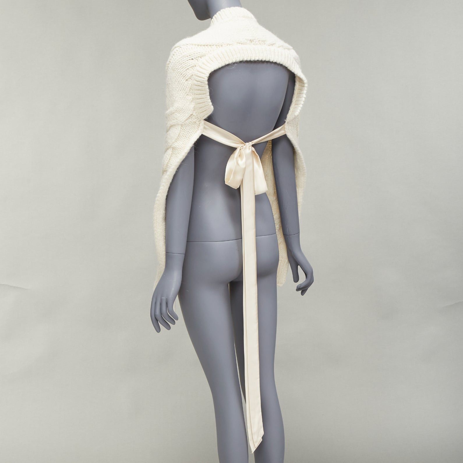 Simone Rocha SIMONE ROCHA cream alpaca ribbon tie open back draped cable knit top S Size S / US 4 / IT 40 - 5 Thumbnail