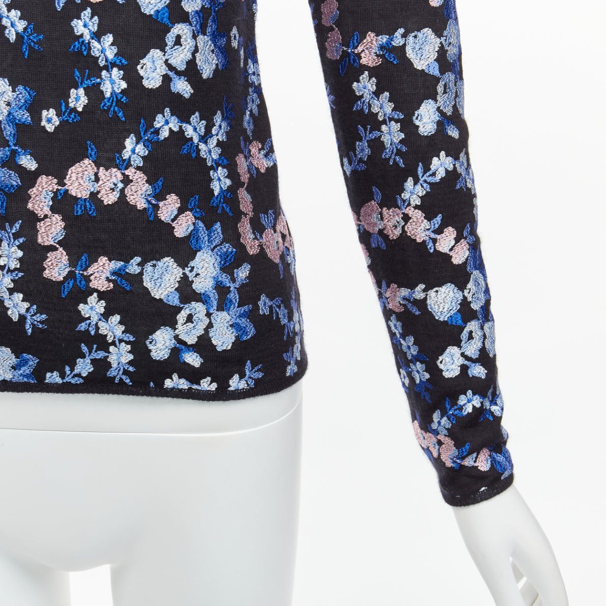 Giambattista Valli GIAMBATTISTA VALLI black cashmere silk blue pink flower embroidery top IT38 XS Size XS / US 0-2 / IT 36-38 - 7 Thumbnail