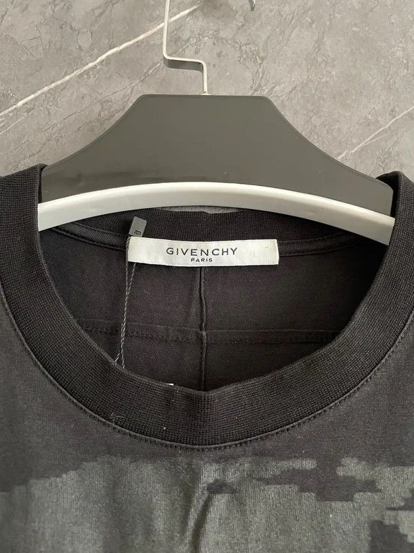 Givenchy Givenchy Black Men’s Graphic T-Shirt 0089 Size US S / EU 44-46 / 1 - 2 Thumbnail