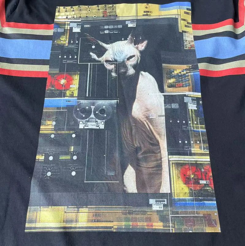 Givenchy Givenchy Black Cotton Men's T-Shirt for Spring 0089 Size US XXS / EU 40 - 3 Thumbnail