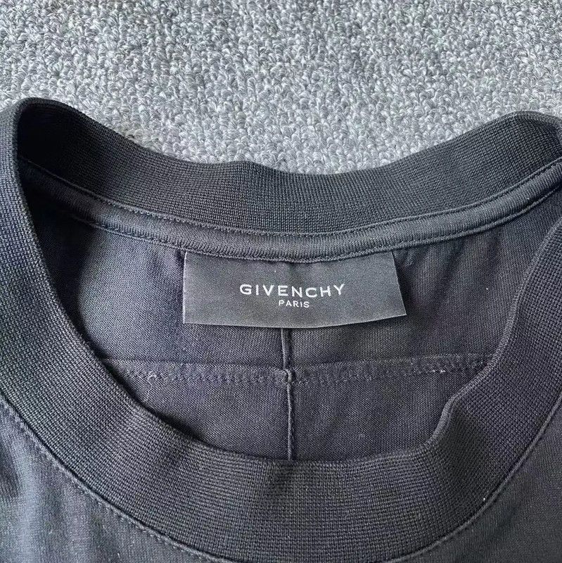 Givenchy Givenchy Black Cotton Men's T-Shirt for Spring 0089 Size US XXS / EU 40 - 4 Thumbnail