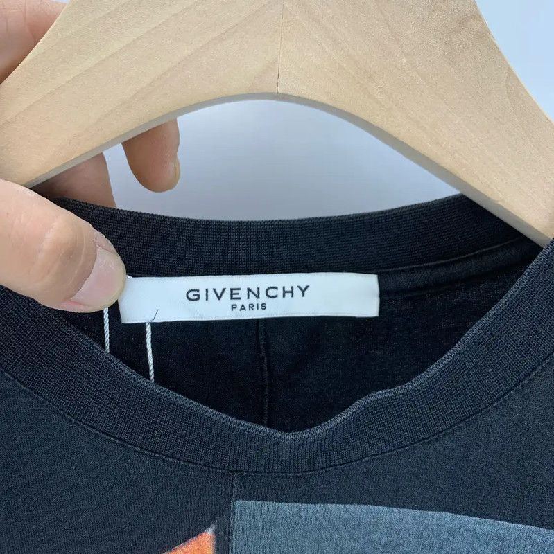 Givenchy Givenchy Black Men's T-shirt with Unique Design 0089 Size US S / EU 44-46 / 1 - 3 Thumbnail