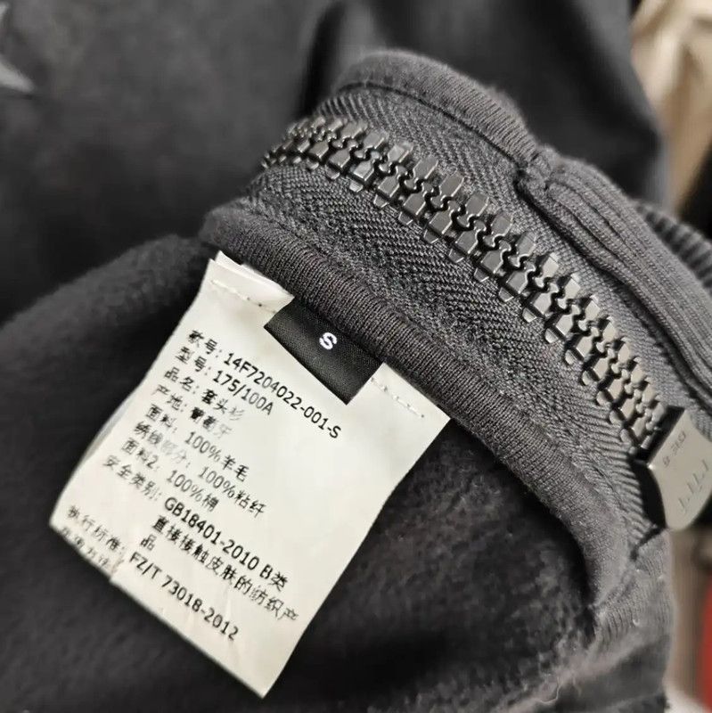 Givenchy Givenchy Black Cotton Men's Sleeveless Top 0089 Size US S / EU 44-46 / 1 - 5 Thumbnail