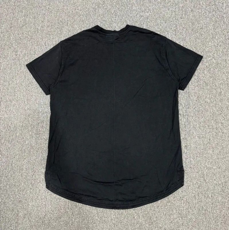 Givenchy Givenchy Black Cotton Men's T-Shirt 0089 Size US XXS / EU 40 - 2 Thumbnail