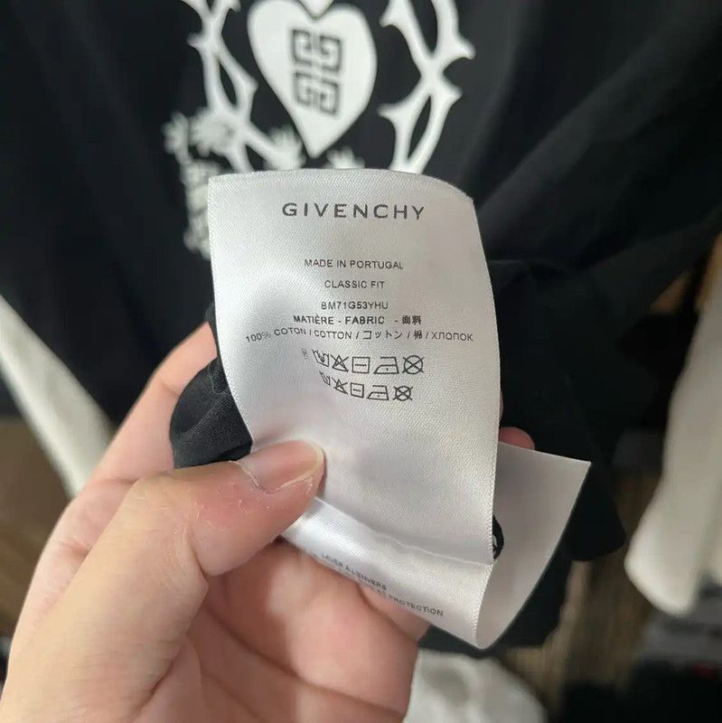 Givenchy Givenchy Men's Black Cotton T-shirt 0089 Size US M / EU 48-50 / 2 - 7 Thumbnail